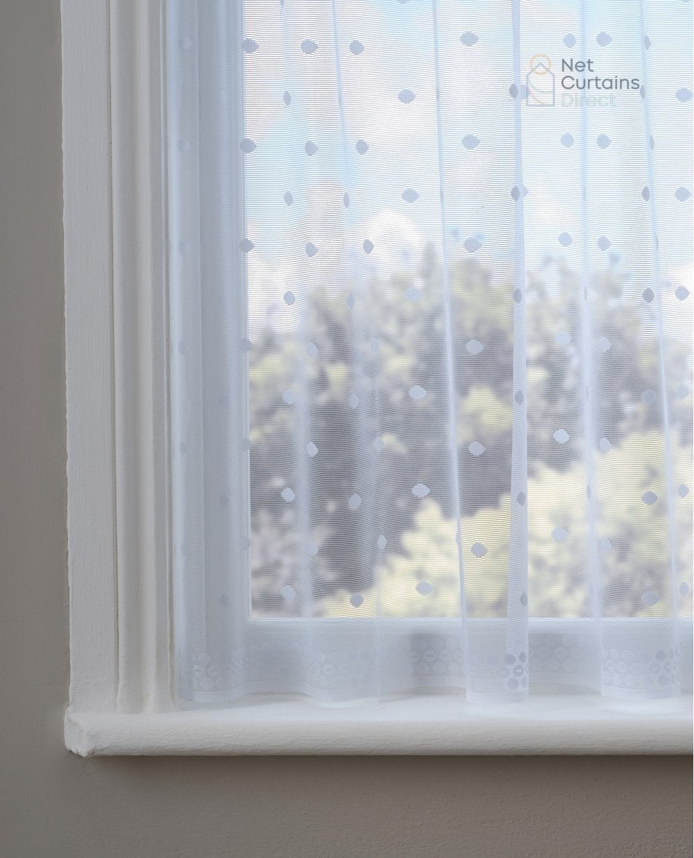 Dots White Net Complete Roll